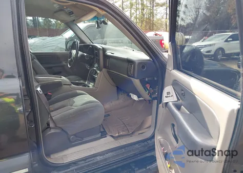 2003 Chevrolet Tahoe Ls из США, поврежденный, VIN 1GNEC13Z13R155130